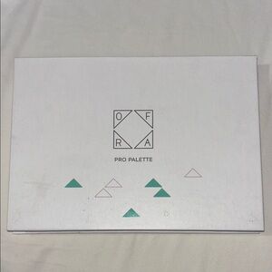 UNTOUCHED OFRA Pro Palette – White with Teal & Lilac Accents